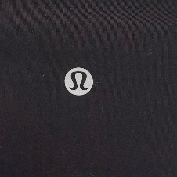 Lululemon Wunder Train High Rise Shorts 8" Size 4 In Black - Picture 3 of 6